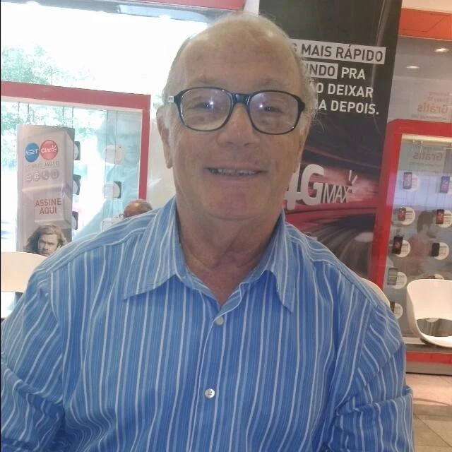 José Lazaro Balassiano – Boneco  Z”L